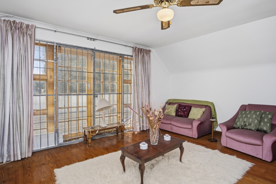 6 Bedroom Property for Sale in Schaap Kraal Western Cape